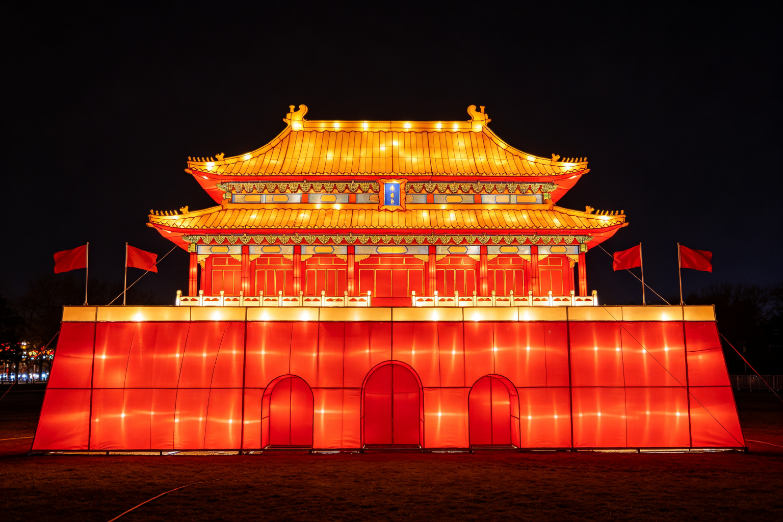 Forbidden City Lantern Display (ZD-105) - World Landmark Lanterns by Zedong, dimensions 500x200x300cm