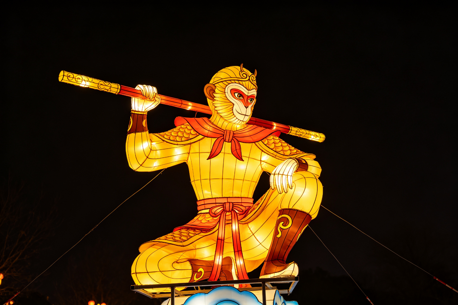 Chinese Monkey King Lantern Display (ZD-166) - Mythology & Character Lanterns by Zedong, dimensions 250x120x300cm