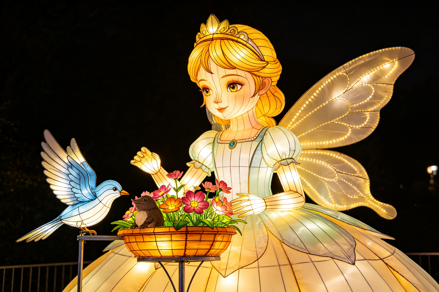 Thumbelina Lantern Display (ZD-197) - Fairy Tale Lanterns by Zedong, dimensions 150x100x150cm