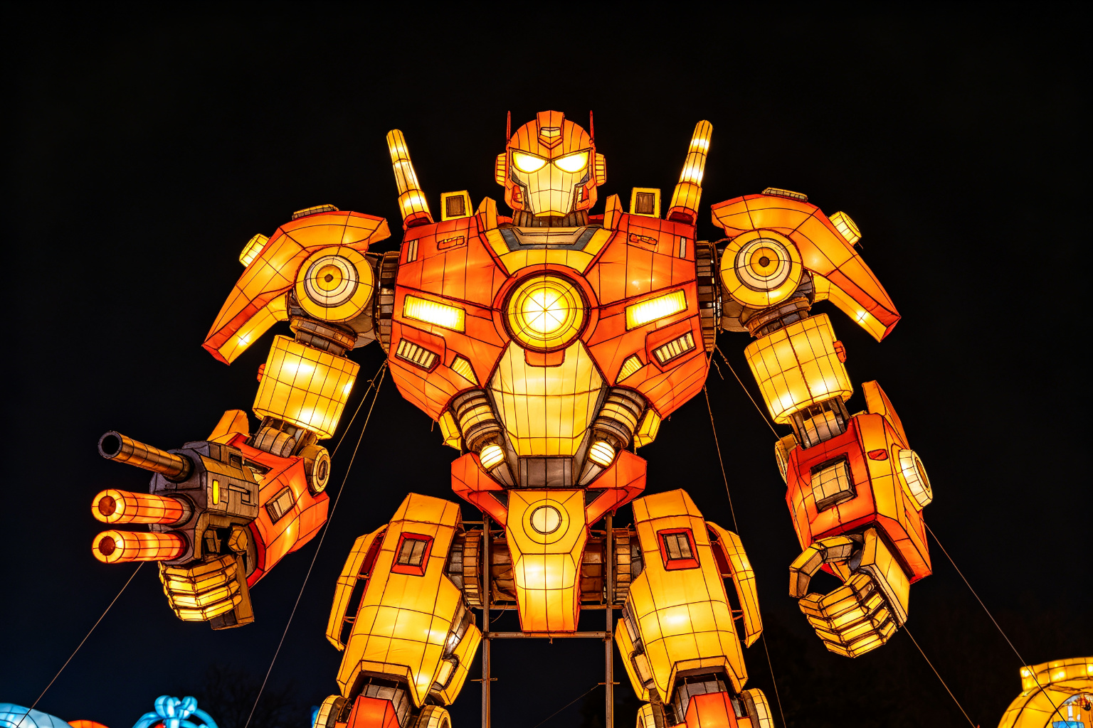 Giant Robot Lantern Display (ZD-199) - Sci-Fi Lanterns by Zedong, dimensions 300x200x500cm